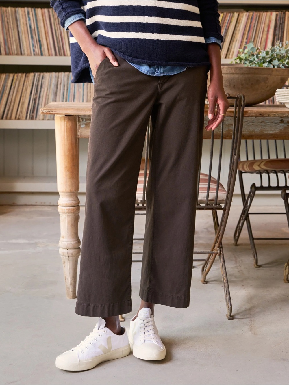 Frank & Eileen WESTPORT brown Italian Performance Twill wide leg pants SZ 2 EUC